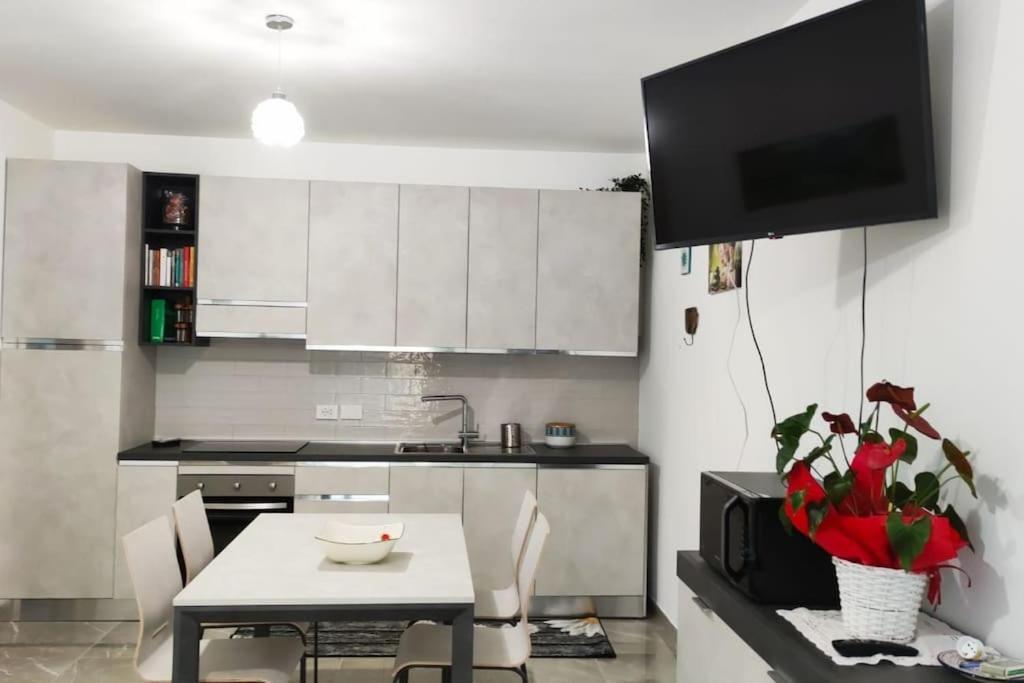 Bruno'S House Apartment Pescara Exterior photo